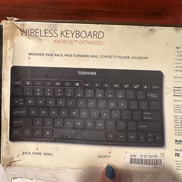 Toshiba Wireless Keyboard - Picture 6 of 6